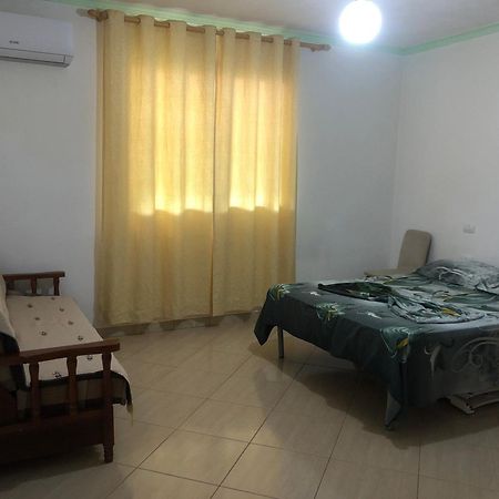 Vila Demo Vlorë 외부 사진