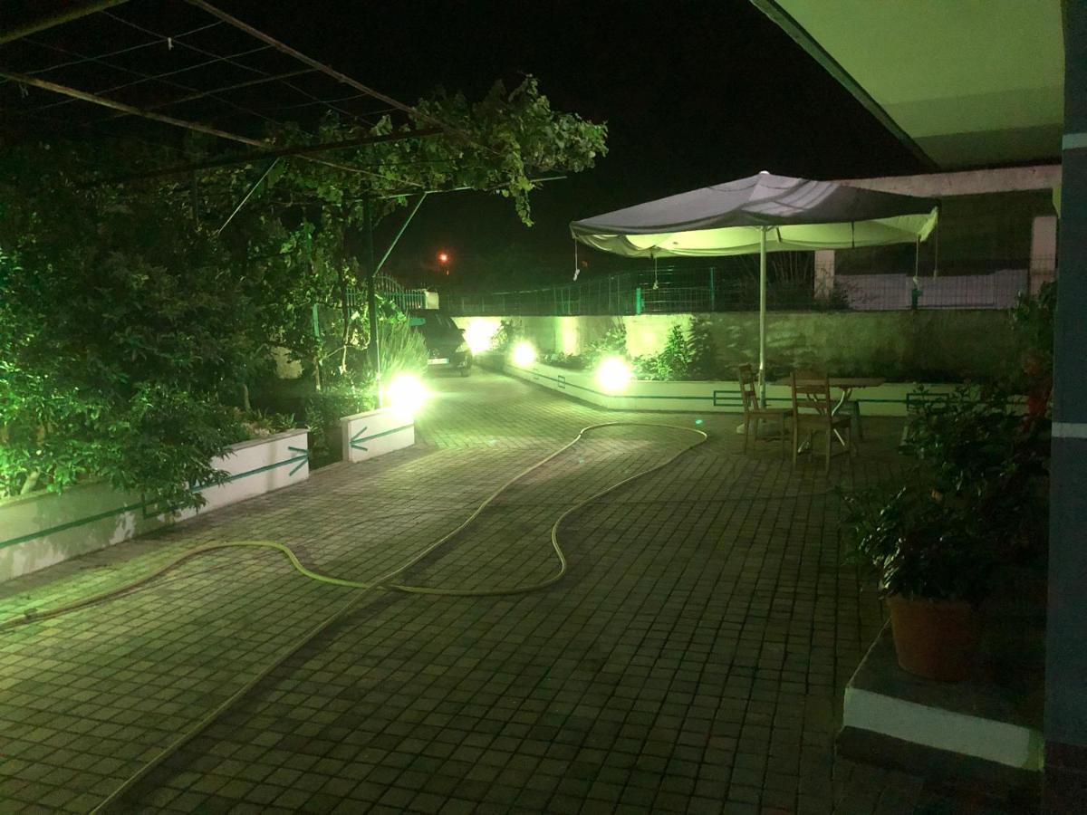 Vila Demo Vlorë 외부 사진
