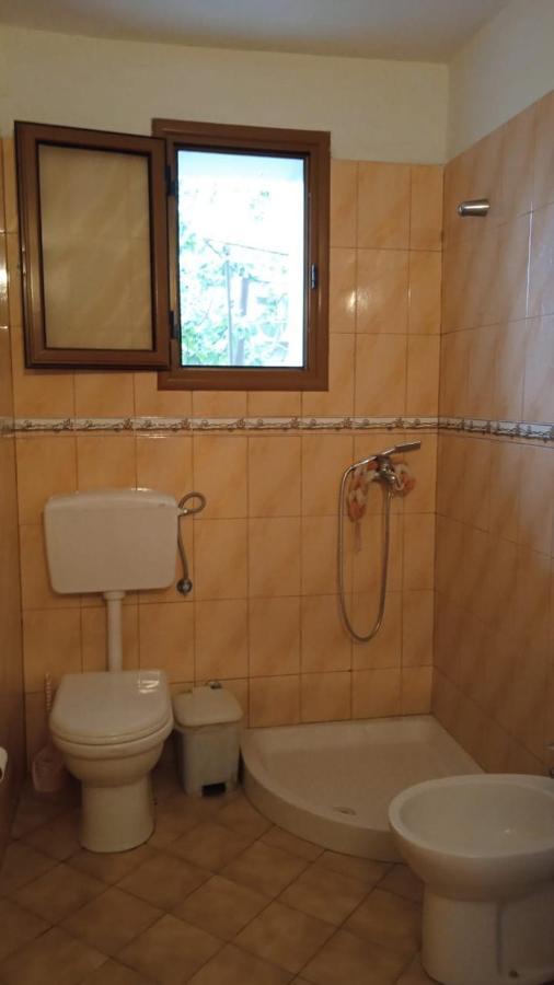Vila Demo Vlorë 외부 사진